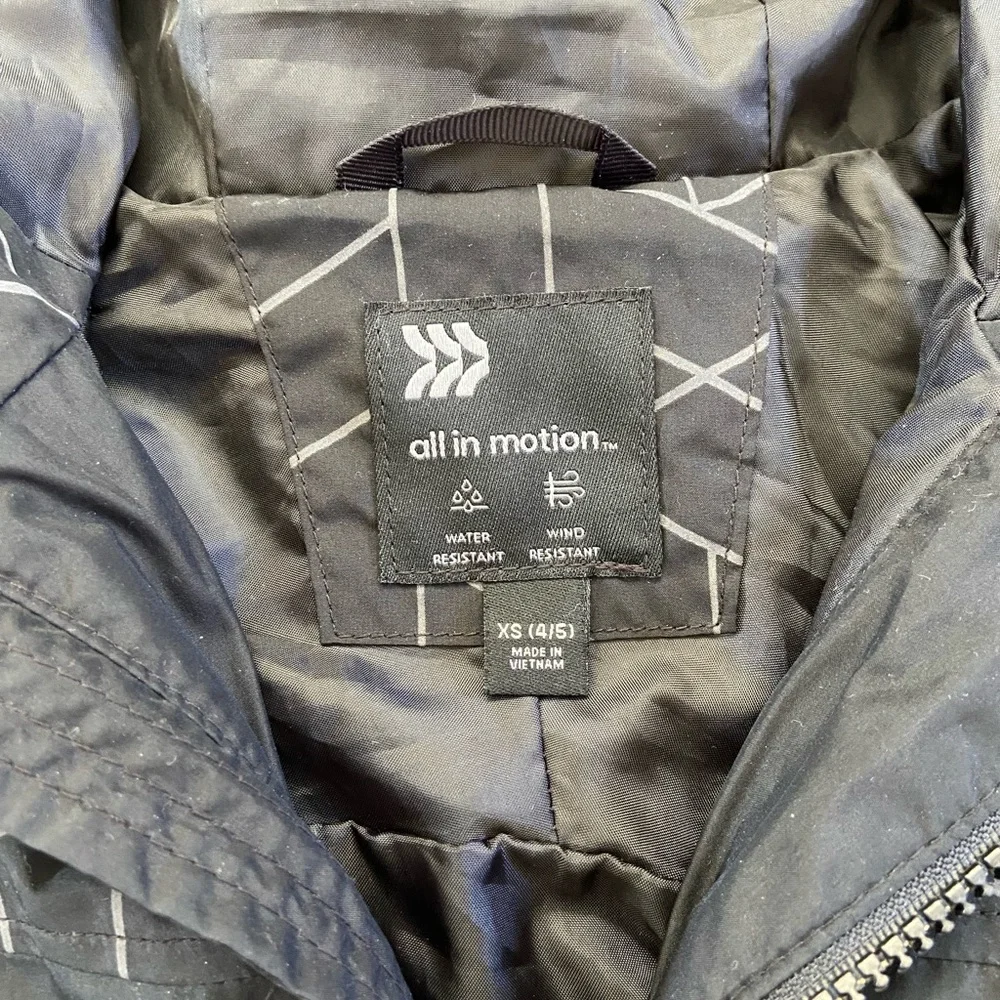 All in Motion Geometric Pattern Black Jacket‎ XS (4/5)